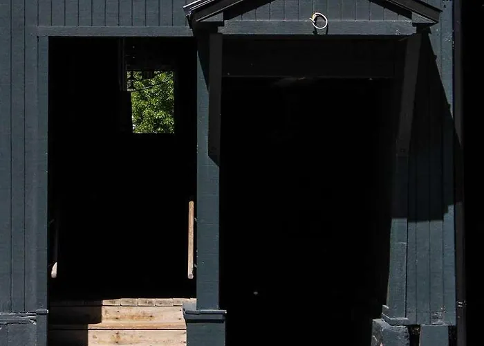 Cache House Hostel Jackson